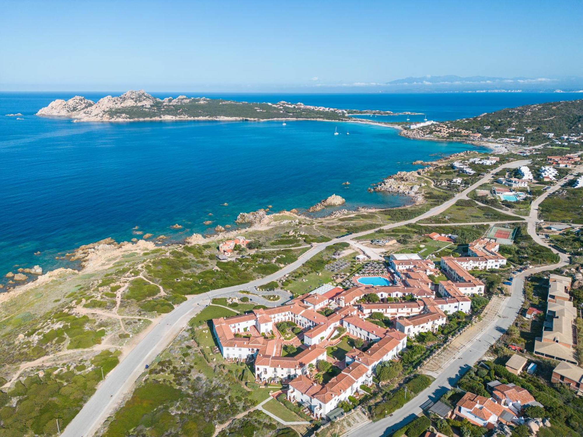 Hotel Mangia'S Santa Teresa Sardinia, Curio Collection By Hilton Santa Teresa Gallura Exterior foto
