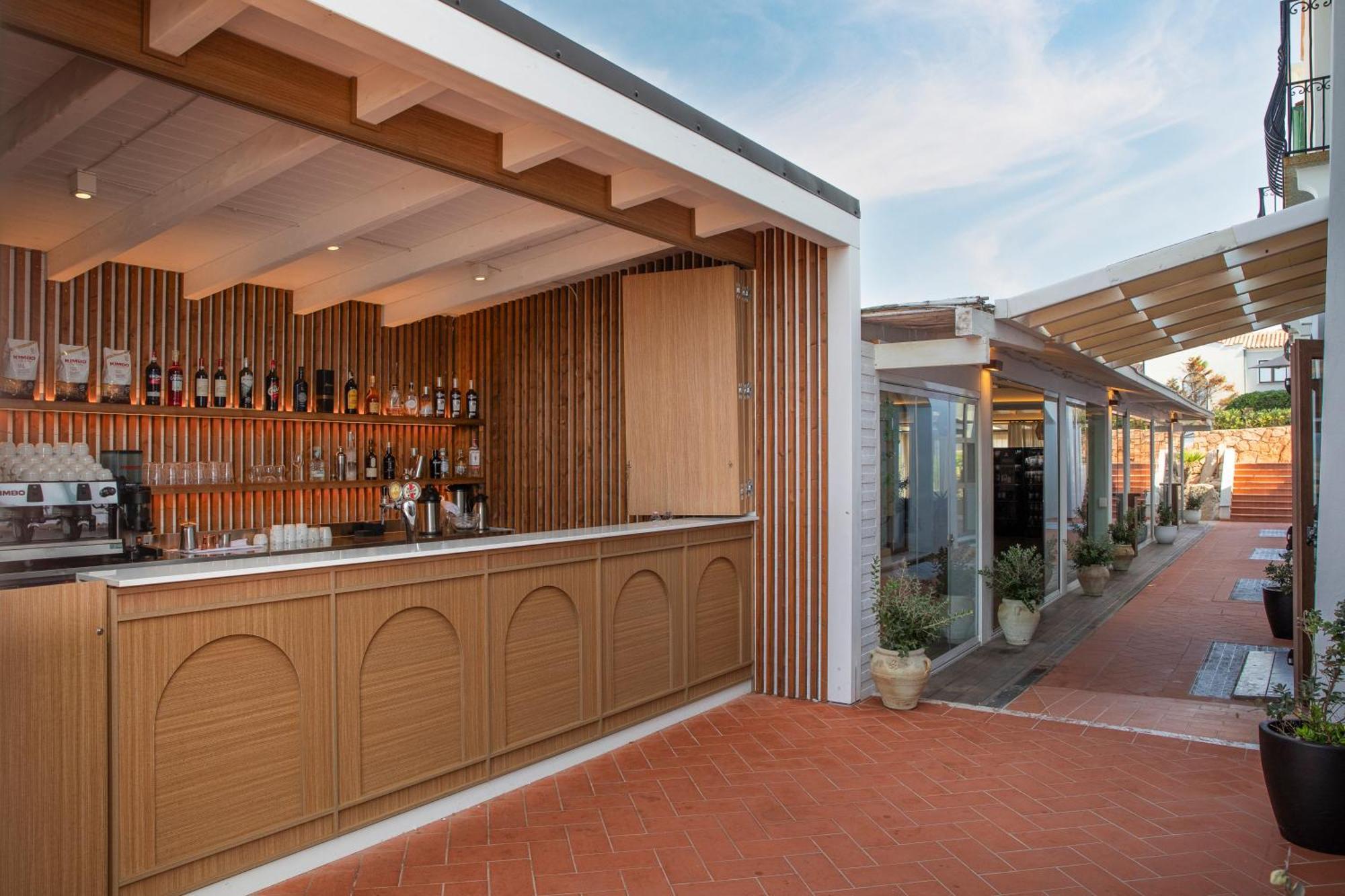 Hotel Mangia'S Santa Teresa Sardinia, Curio Collection By Hilton Santa Teresa Gallura Exterior foto
