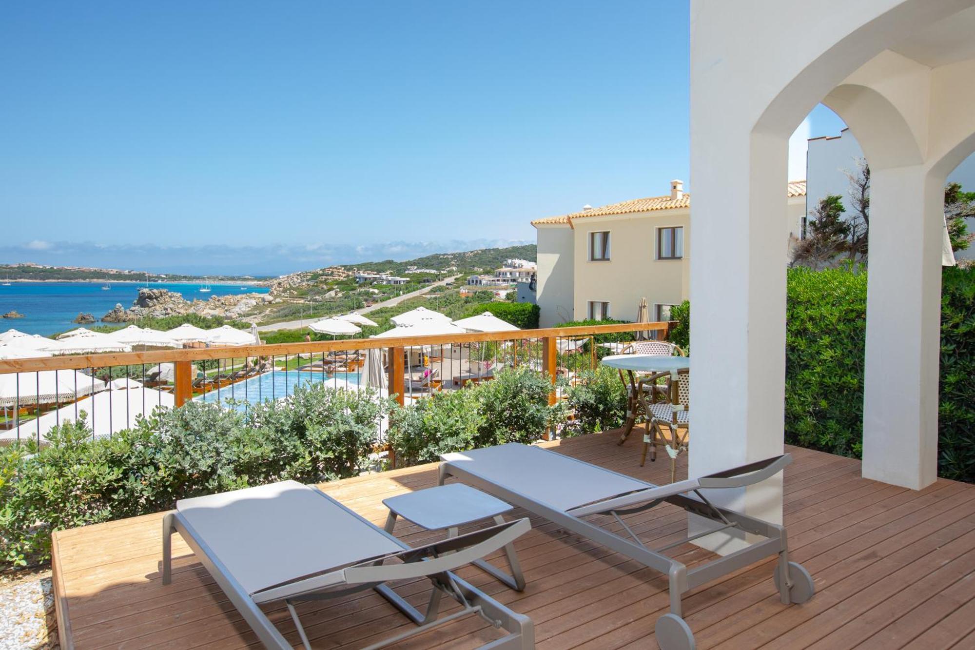 Hotel Mangia'S Santa Teresa Sardinia, Curio Collection By Hilton Santa Teresa Gallura Exterior foto
