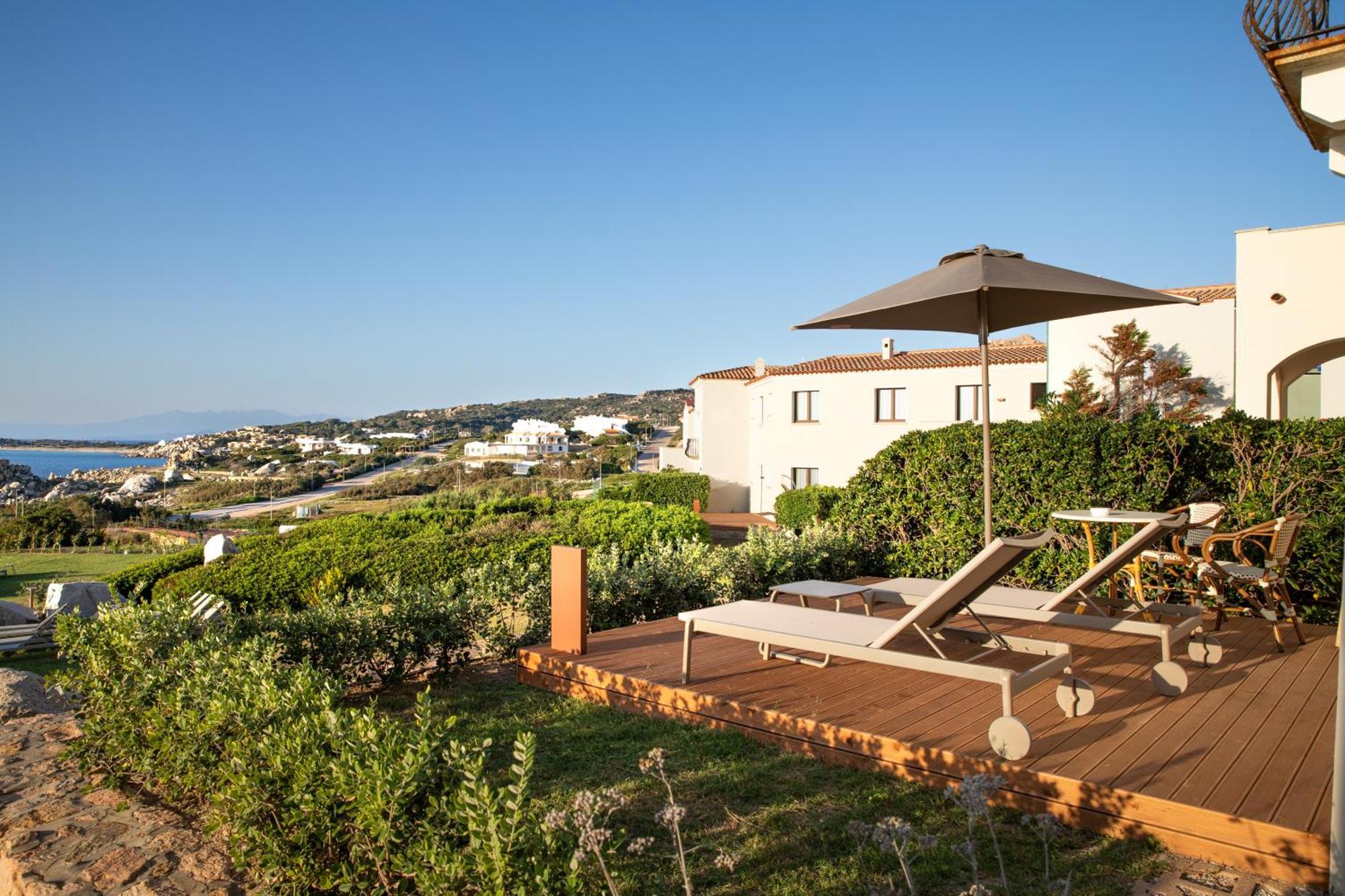 Hotel Mangia'S Santa Teresa Sardinia, Curio Collection By Hilton Santa Teresa Gallura Exterior foto